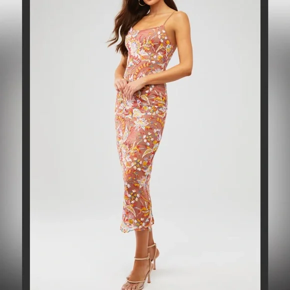 Elliatt Vespers Embellished Midi Dress - floral sequin - Size M - Picture 4 of 15